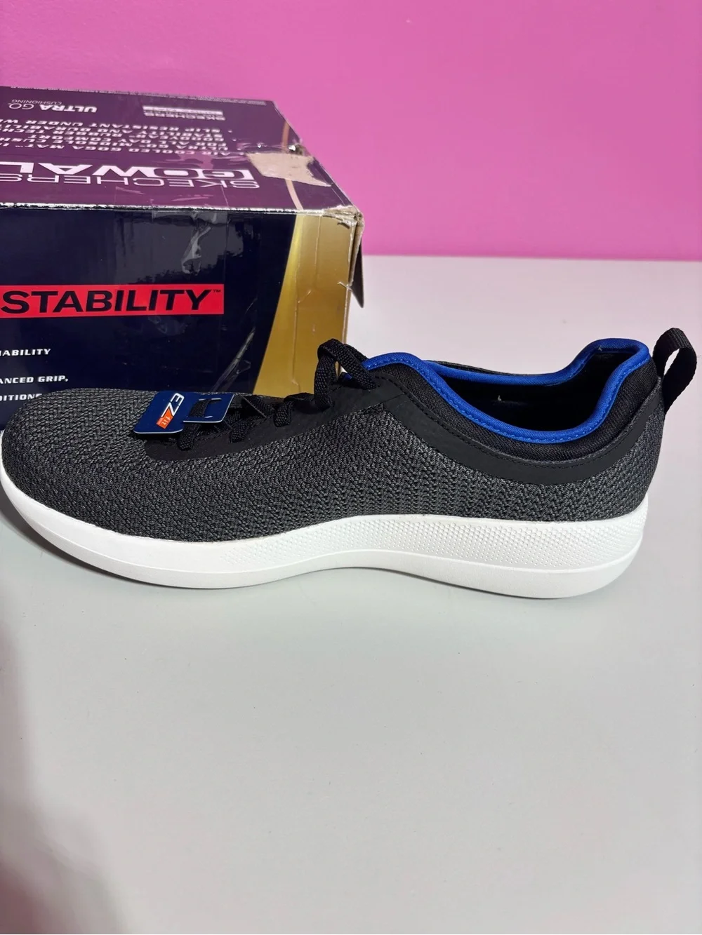Skechers GOwalk Flex EZ Fit Men’s Black Blue Shoes Size 7.5 NWT